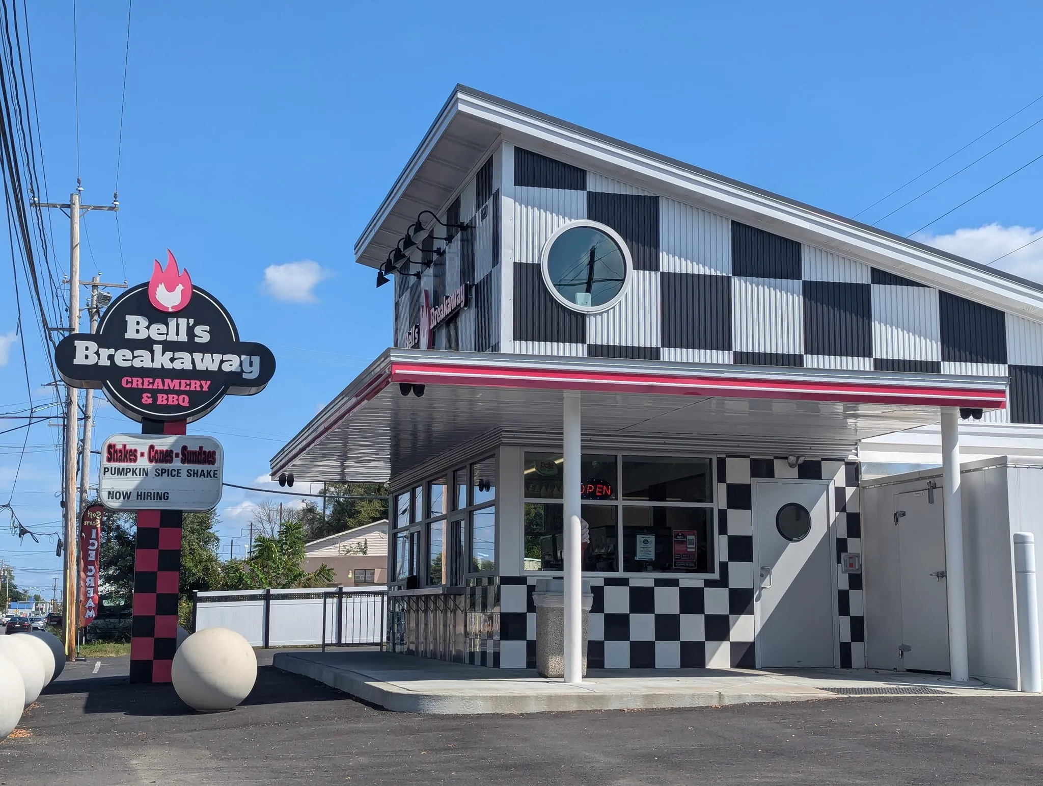 Bell's Breakaway BBQ & Creamery storefront and roadside sign, Coatesville, PA